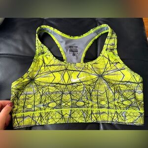 Nike Pro Neon Green Geometric Sports Bra – Size Medium